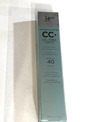 it Cosmetics CC LIGHT Oil-Free Matte SPF 40 Poreless Finish Full Coverage - Image 1 of 4