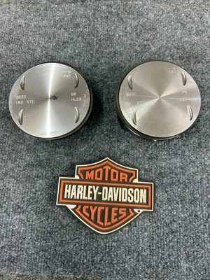 Pistones OEM HARLEY-DAVIDSON 17-22 Touring Softail Milwaukee 8 M8 114ci Foto 1 de 4