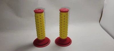 NEW Oakley B1B BMX Bike Grips Red with Yellow Sleeve Vintage BMX 2010 Issue - Image 1 of 4