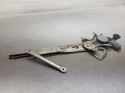 2004-2009 Toyota Prius Front Passenger Window Regulator 6980152070 - Image 1 of 4