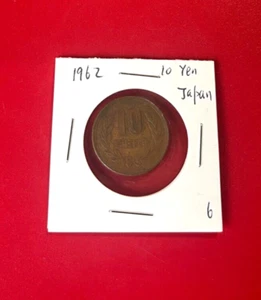 Japan 10 Yen Year 37 (1962) Showa Coin - Nice World Coin !!! - Picture 1 of 2