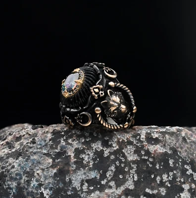 Mens Rainbow Topaz and Amber Gemstone Wolf Design 925 Sterling Silver Ring - Image 1 of 4