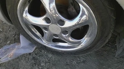 97 98 99 PORSCHE BOXSTER ALLOY WHEEL LESS TIRE 17x8-1/2 (rear) 5 spoke - Image 1 of 4