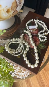CHARTER CLUB Imitation Kiska CreamGlass PEARL Necklaces + stretch bracelets - Picture 1 of 16