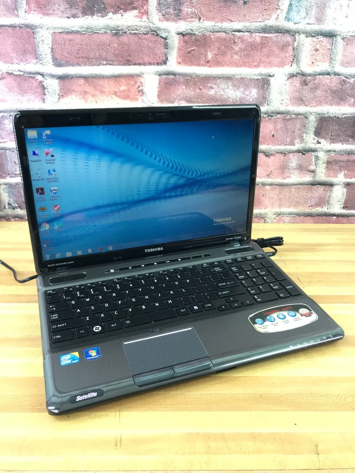 Toshiba Satellite A665 Retro Gaming Laptop i3 M-350 2.27GHz 4GB RAM (Windows 7) - Image 1 of 4