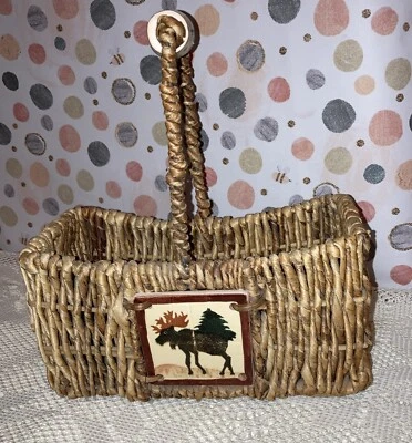 Handmade Moose basket great for your table as a beautiful decoration, - Image 1 of 4