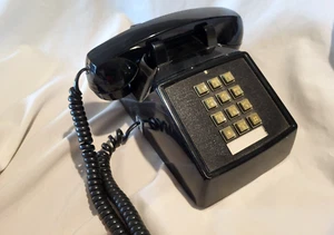 VINTAGE Telephone Cortelco Black Button Rotary Phone Tested! - Zdjęcie 1 z 3