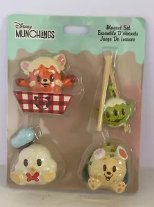 DISNEY PARKS MUNCHLINGS SET DI 4 MAGNETI SET DONALD CHE GIRA ROSSO ALIENO NUOVO SU CARTONCINO - Foto 1 di 3