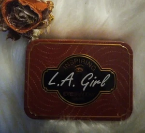 LA Girl Inspiring Eyeshadow Palette - Be Bold and Beautiful Brown Shades New - Picture 1 of 4