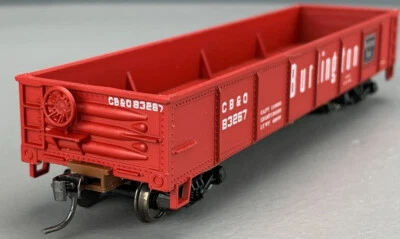 HO Walthers CB&Q 40’ Gondola #83287 RTR W/KD’s & Mtl Wls HO3930 - Image 1 of 4