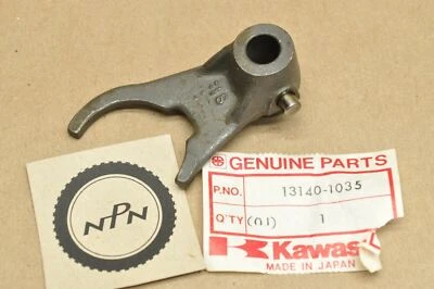 Selector de horquilla de cambio de marchas KDX175 1980-1981 KX125 NUEVO OEM Kawasaki 1980-1982 Foto 1 de 2