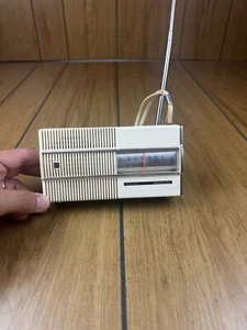 Vintage Panasonic RF-519 FM-AM Transistor Radio Rare White Japan Turns On Works. - Picture 1 of 21