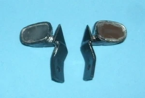 1/18 Scale Chrysler 300c Side View Door Mirror Set (2) Maisto Car Model Parts - Picture 1 of 4