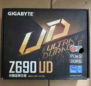 Gigabyte Z690 UD DDR5 ATX scheda madre LGA1700 PCIe 5.0 2.5GbE USB4 gaming - Foto 1 di 6