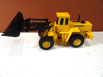 JOAL VEHICULE TRAVAUX VOLVO L160 BM CHARGEUR High Lift TBE S BOITE V PHOTOS - Photo 1/4