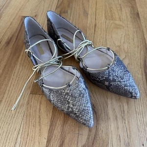 LOUSIE ET CIE Abbatha Size 10 M Snake Print Leather Pointed Toe Ankle Flats - Picture 1 of 9
