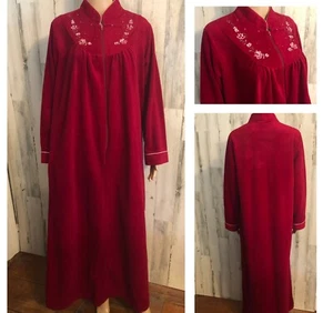 vtg Red Fleece Zip Robe Sz M Embroidered Pockets Maxi Housecoat TAKE V - Picture 1 of 18