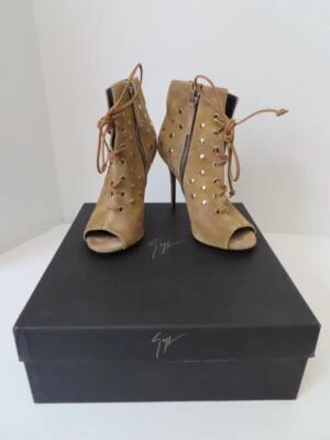 Botines/zapatos Giuseppe Zanotti beige envejecido gamuza Mistico 105 EUR 37 Foto 1 de 4