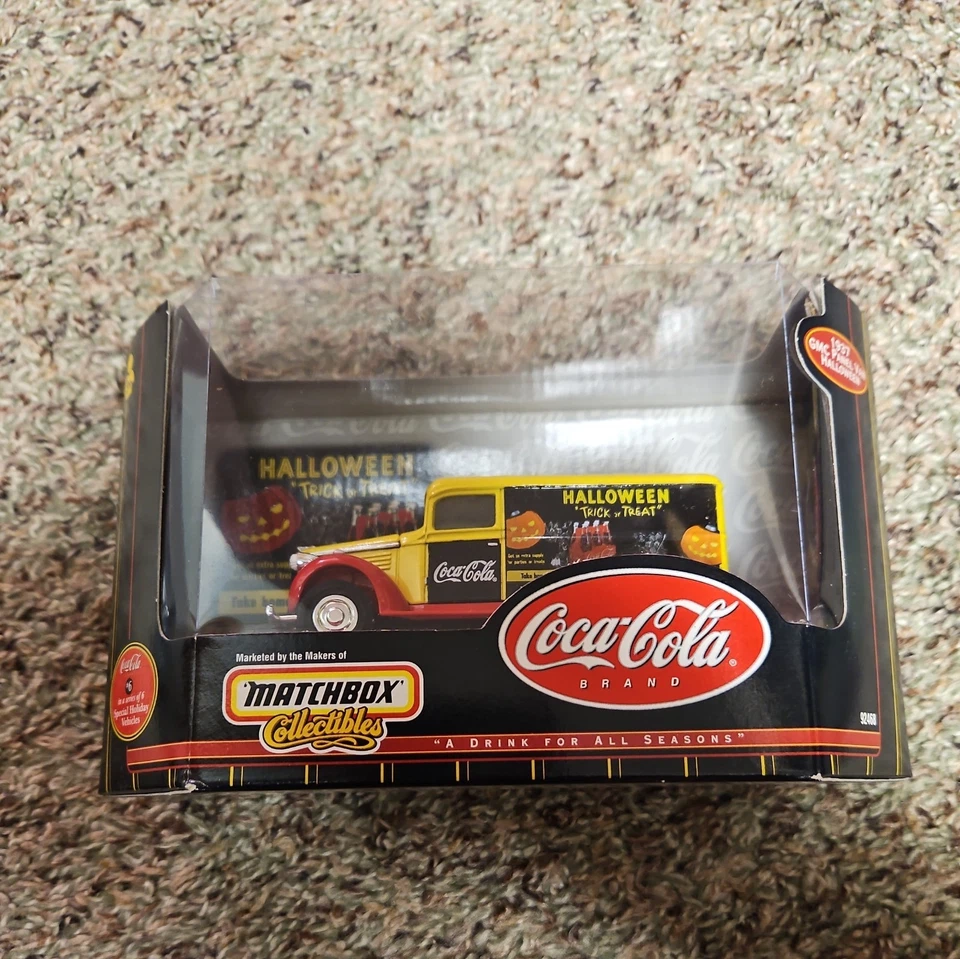 1999 Matchbox Collectibles Coca-Cola 1937 GMC Panel Van Halloween NRFB - Image 1 of 1
