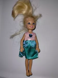 23# chelsea doll blue and pink dress/Blue Heart- blonde hair - Picture 1 of 4