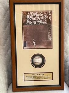 PILAS DE PLACAS CERTIFICADO DE AUTENTICIDAD FIRMADO POR WILLIE MAYS BÉISBOL CAJA SOMBRA LIMITADA - Imagen 1 de 6