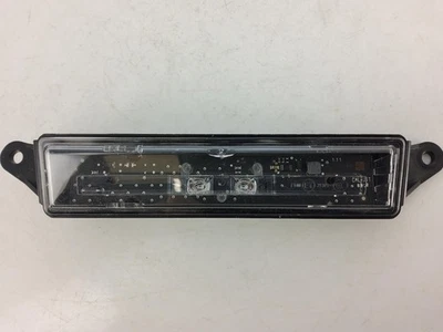 Fendinebbia centrale paraurti posteriore MINI F56 Cooper S 2021-2023 LCI2 9852909 - Immagine 1 di 4