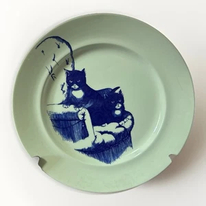 KINGSTON LACY DORSET NATIONAL TRUST BLUE & WHITE CAT PLATE CAT - Picture 1 of 3