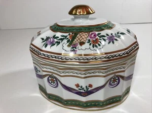 Vidal Arte Portugal Flowers Painted Bowl w/ Lid, 7” Long - Picture 1 of 6