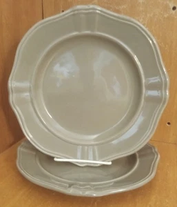 Juego de platos de ensalada Threshold WELLSBRIDGE CHARCOAL de 2, 8 3/8", gres, usado en excelente estado - Imagen 1 de 8