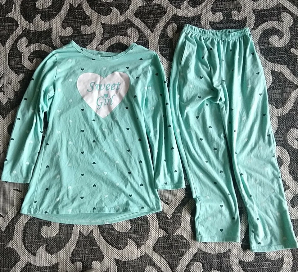 pajama set Girls Size 12 - Image 1 of 1