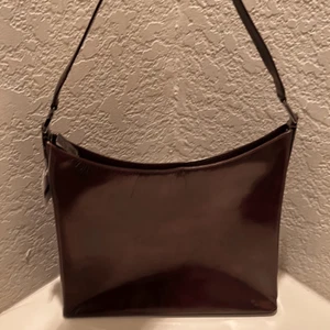 Salvatore Ferragamo Structured Shoulder Bag Shiny Brown Classic Minimalist - Picture 1 of 14