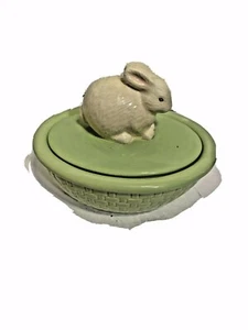 Hallmark Green Ceramic Basket Bowl Bunny on Lid Candy Trinkets Easter Spring VTG - Picture 1 of 6