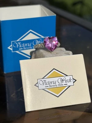 Anillo Topacio Rosa Victoria Wieck Talla 8 Nuevo en Caja Foto 1 de 4