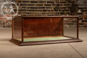 Vintage Countertop Display Case - Picture 1 of 5