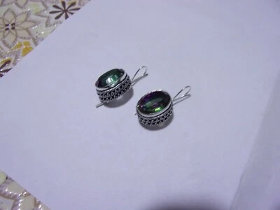 ORECCHINI IN ARGENTO  CON TOPAZIO MISTICO - Immagine 1 di 4