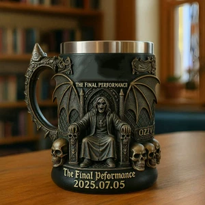 Taza negra OZZY OSBOURNE (1948-2025) para amantes del café 76 años taza recuerdos - Imagen 1 de 4