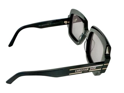 Gafas de sol Christian Dior Signature S1U negras con letras de plástico - Imagen 1 de 4
