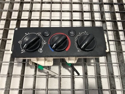 PANNEAU DE COMMANDE DE VENTILATION RENAULT MASTER II N2385001 Bus - Photo 1/4