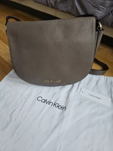 Damen Handtasche Calvin Klein Beigebraun - Bild 1 von 9