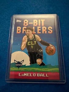 2025-26 Topps Flagship 8-Bit Ballers ~ LaMelo Ball #8B-17 - Bild 1 von 2