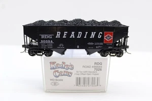 Tolva desplazada Kadee 7026 H0 50 toneladas AAR 2 bahías RDG 86684 lf2823 - Imagen 1 de 2