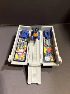 3RD PARTY Blokees Transformers Defender G1 OPTIMUS PRIME TRAILER - Picture 1 of 3