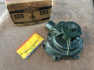 1941 1942 Chrysler 8cyl Water Pump New Yorker Imperial T&C Straight Eight Mopar - Image 1 of 4