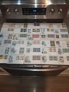 SL 7163/ 30 US First Day Covers with Blocks of 4 Stamps us first day covers - Imagen 1 de 19