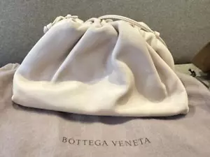 Bottega Veneta Mini The Pouch Calfskin Off White Shoulder Bag Pochette Bag - Picture 1 of 10