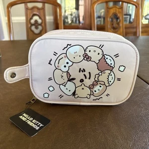 Hello Kitty And Friends Bread Makeup Bag NWT - Picture 1 of 8