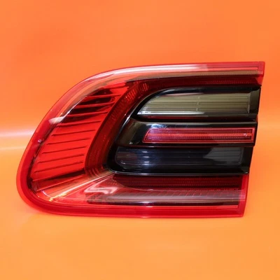 PORSCHE MACAN TRUNK TAIL LIGHT RIGHT PASSENGER 2015-2017 2018 95B945094G LED - Image 1 of 4