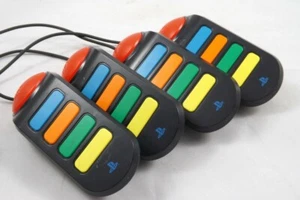 Originale Sony PlayStation 2 Buzz! 4x Buzzer PS2 - BUONO - Foto 1 di 1