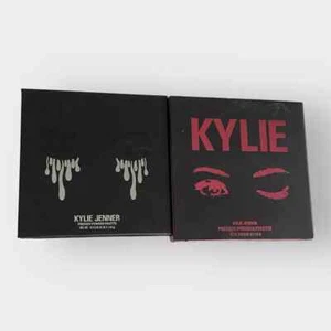 Kylie Jenner The Burgundy Palette Pressed Powder Full Size - Picture 1 of 4