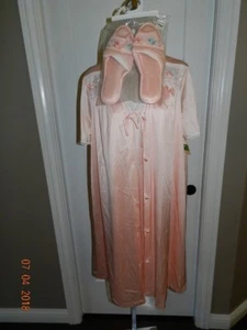 Vintage Jolie Two Nightgown Robe Set M Peach slipper 8-9 Lace Negligee - Picture 1 of 10